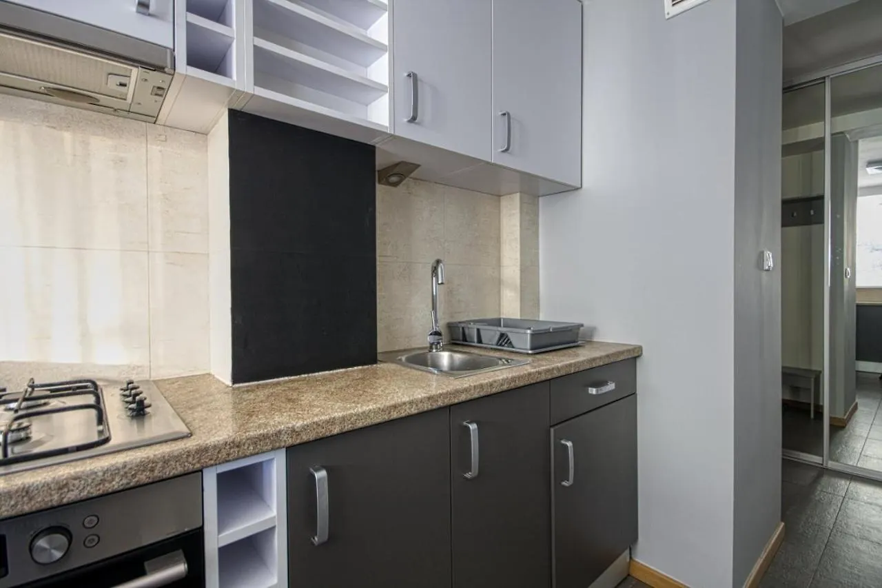 Apartment Aleja 3 Maja 7B By Homeprime Warsaw